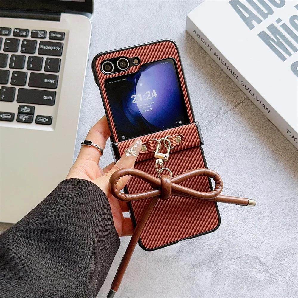 Stripe Texture PU Leather Cover with Bowknot Pendants for Samsung Galaxy Z Flip 6 5 4 3 5G Hard PC Hinge Protective Phone Case