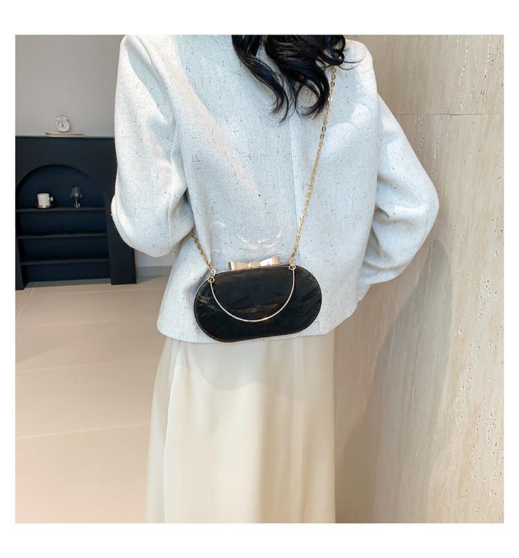 Trendy Circular Bag With Chain Strap For Women Street-style Shoulder Bag