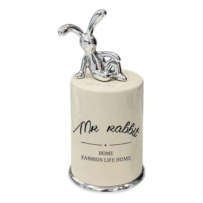 Creative Bear Toothpick Box Cotton Swab Storage Box Toothpick Holder Container Toothpick Dispenser Kitchen Storage Gadgets