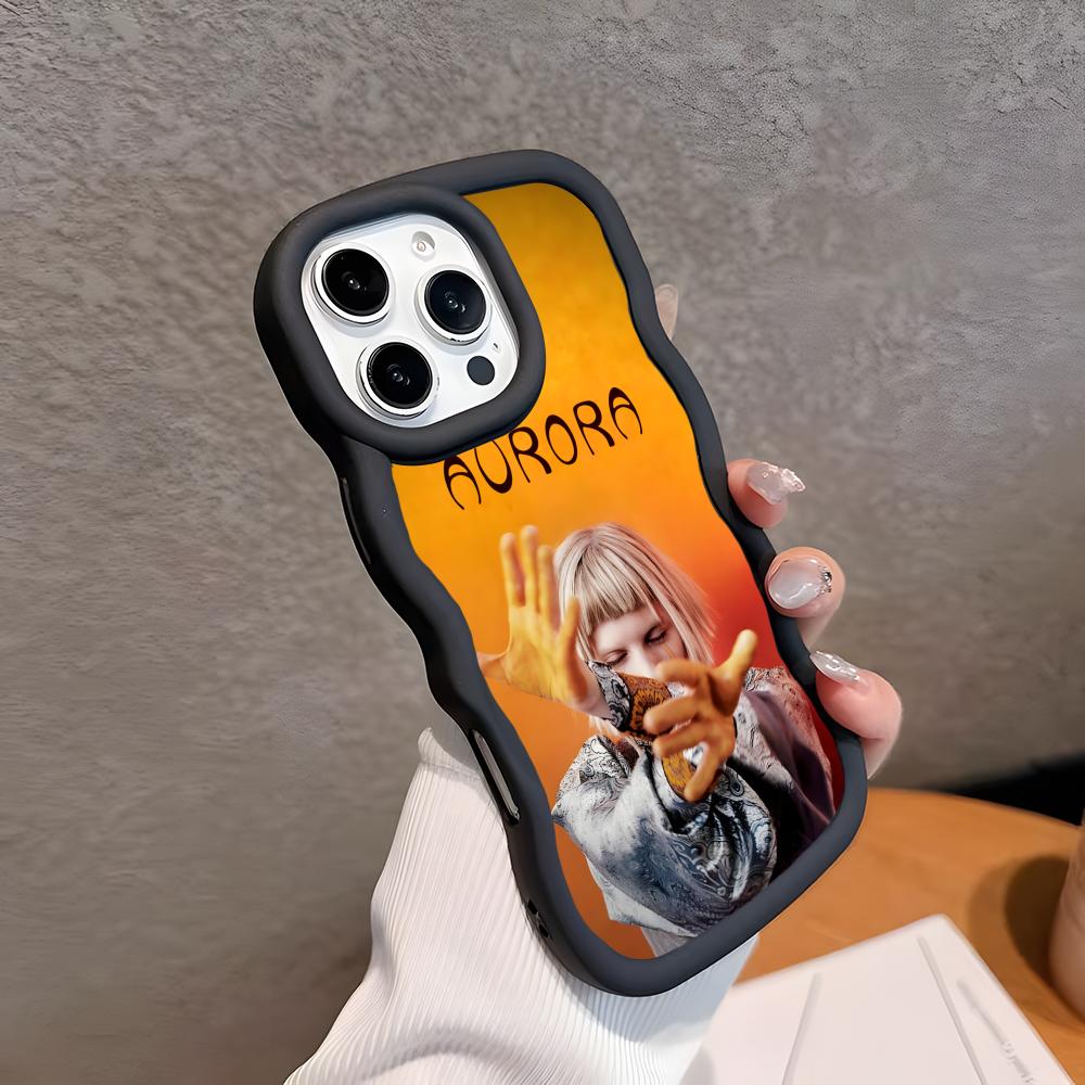 Aurora Aksnes Wavy Edge TPU Handyhülle für iPhone 17 16 15 14 13 12 11 Air Pro Max Plus Bunte Hülle