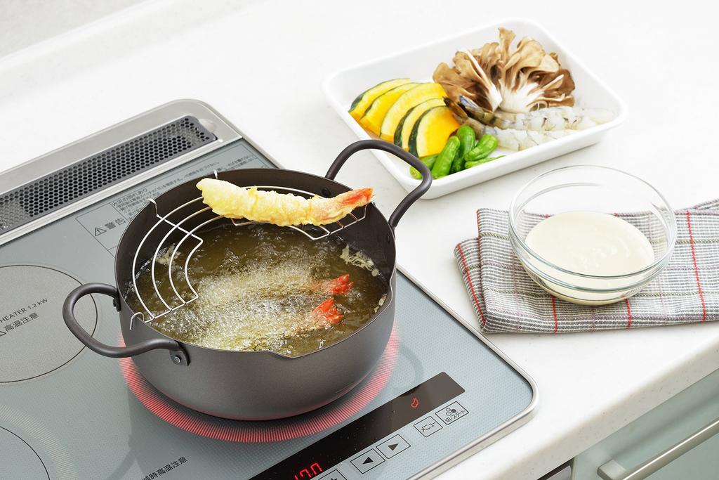 Yoshikawa Tempura Made In Easy Induction Gift Wrapping SJ2234 Pot, 22cm, 3.3L Capacity, Iron, Japan, Transfer, Compatible, Available,