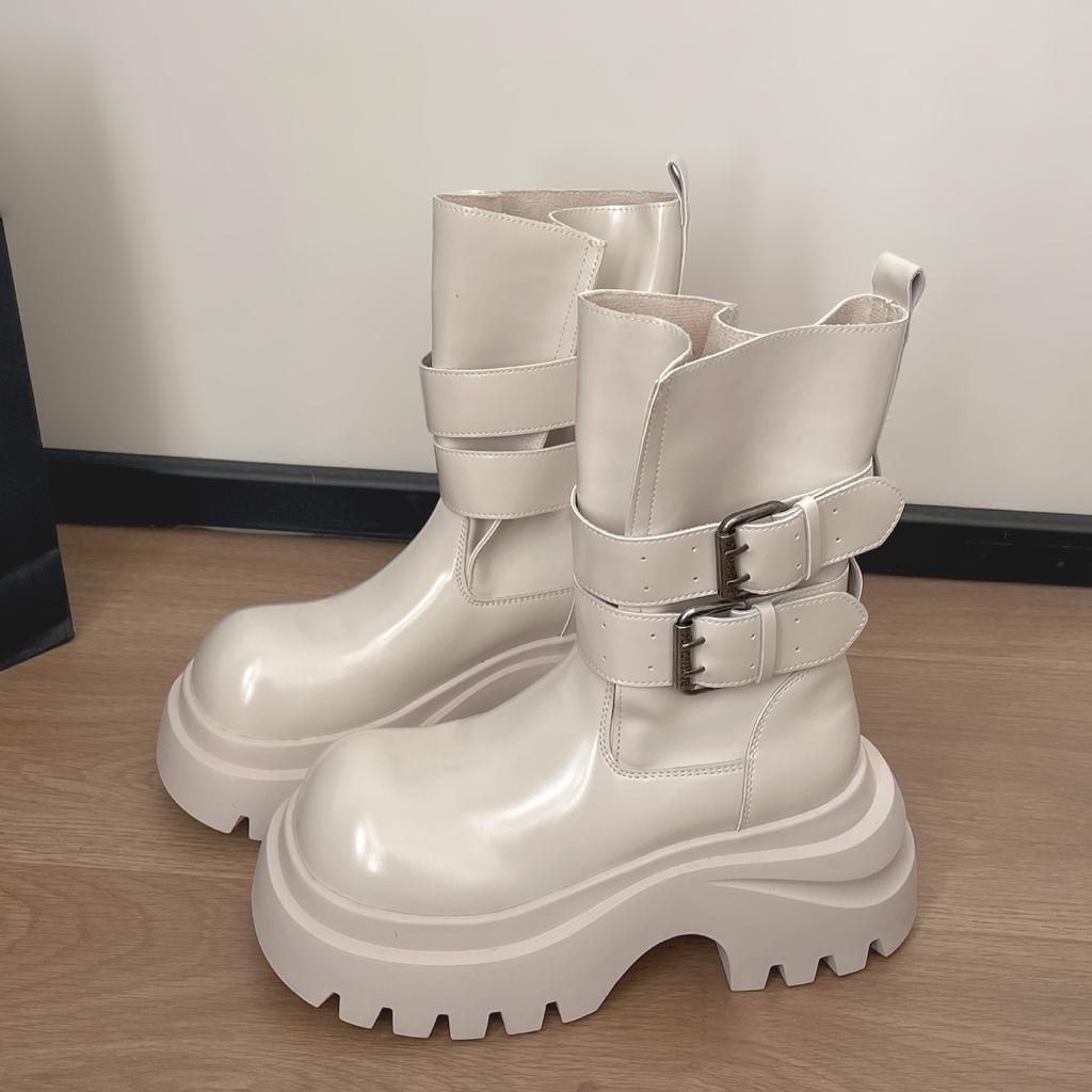 Білі британського стилю на товстому підборі на товстій підошві черевики Мартін жіночі 2025 нова осінь маленька людина худі та високі короткі черевики