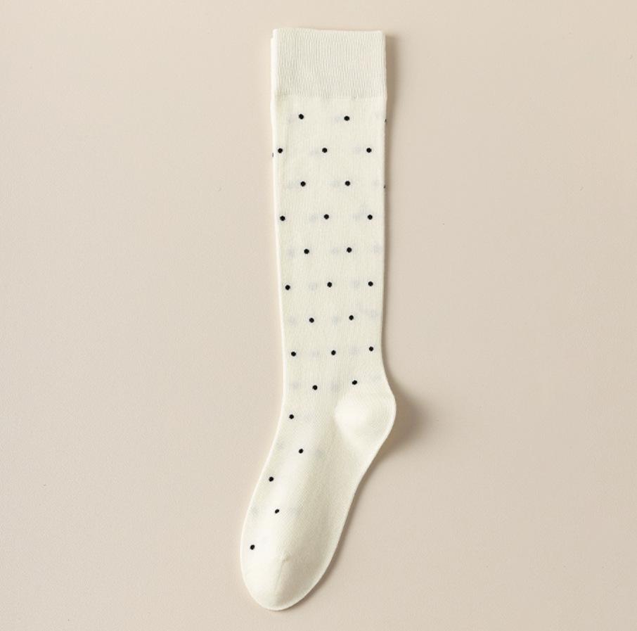 Herbst- & Winter Pünktchen Schlankmachende Wadenstrümpfe, Süßer Miu-Stil, Damen Lange gekämmte Baumwolle Hoher Schaft Gerüschte Socken