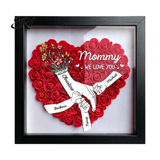Affichage Photo de Chambre Personnalisé Maman Je T'aime Boîte à Ombre Fleurie Cadre Personnalisé Noms Mains Tenant les Mains Décor Mural de Salon Cadeaux pour Maman