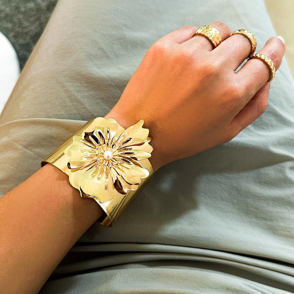 Exaggerate Punk Gold Silver Color Rose Flower Cuff Bangles For Women Vintage New Bracelet Boho Fashion Wide Bangle Jewelry