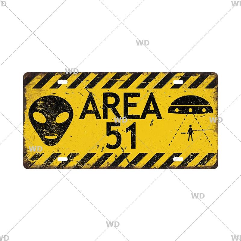 Smile WIFI Toile Caution License Plate Store Wall Decor Restrooms Tin Sign Vintage Road Guide Metal Sign Painting Plaques Poster