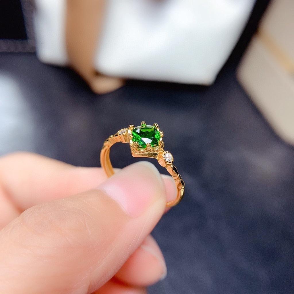 Retro Emerald Zircon Crystal Women's Fashion Jewelry Creative Geometric Niche Ring