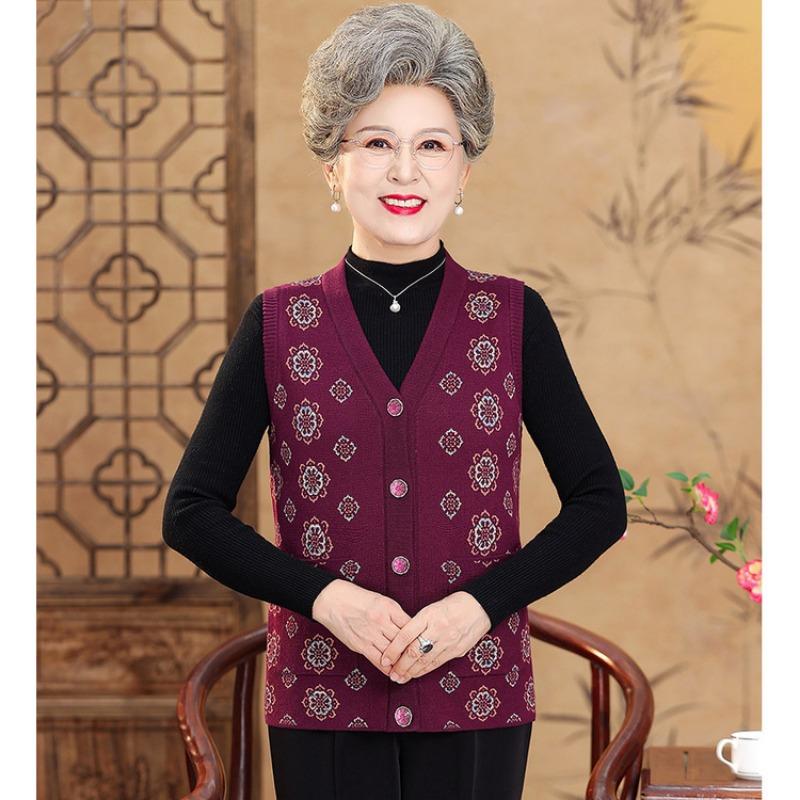 Old man spring and autumn winter clothes women's vest grandma wearing vest old lady knitted cardigan mother sweater vest