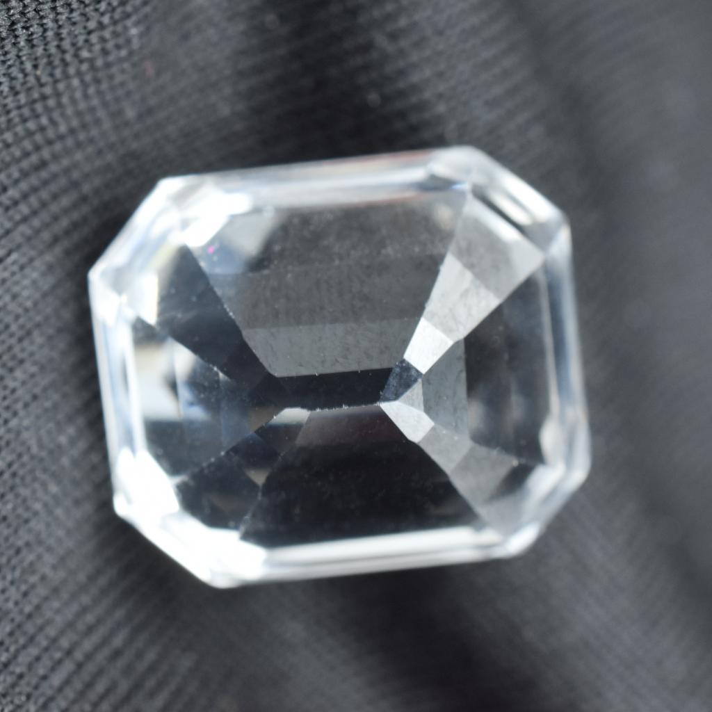 Natural White Sapphire Loose Gemstone Emerald Cut 17.6ct Ring September Birthday Birthstone
