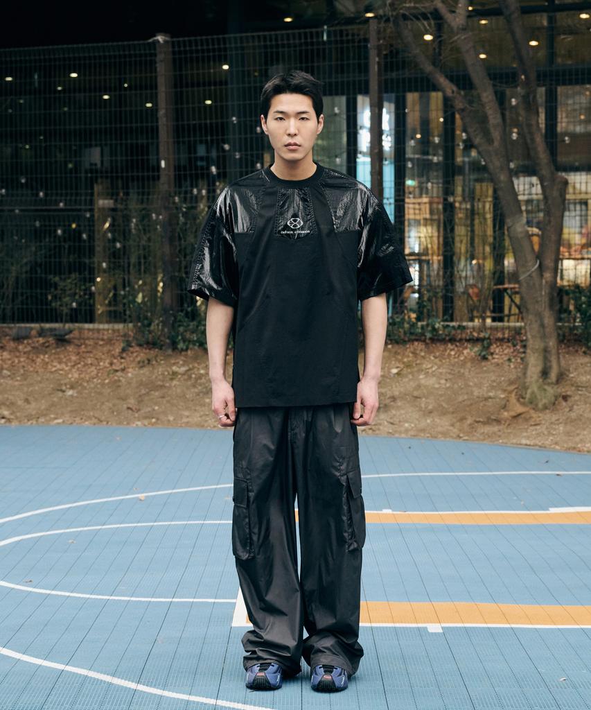Nontai Light Flap Pocket Cargo Pants (Black)