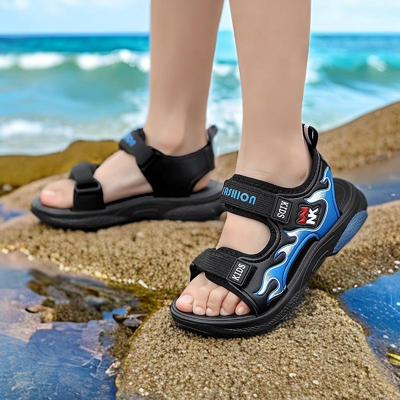 Beach shoes classmates 6-12 years old 2025 summer new children breathable sandals lightweight fashion boys outdoor