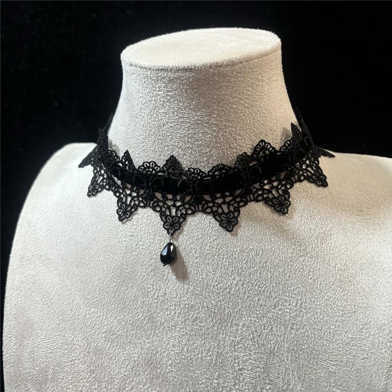 New Sexy Lace Flower Necklace For Women Gothic Punk Velvet Collar Choker Black Waterdrop Pendent Necklace Strap Bow Jewelry