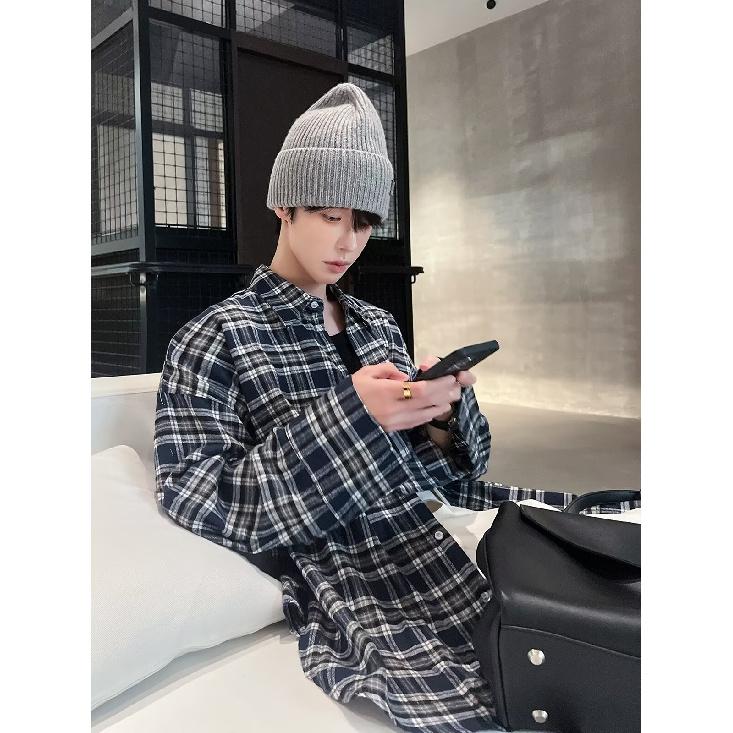 2024 Rutig långärmad skjorta Japansk Hong Kong Style Ins Lös skjorta Pojkar Sommar Trendig Mångsidig Casual Coat