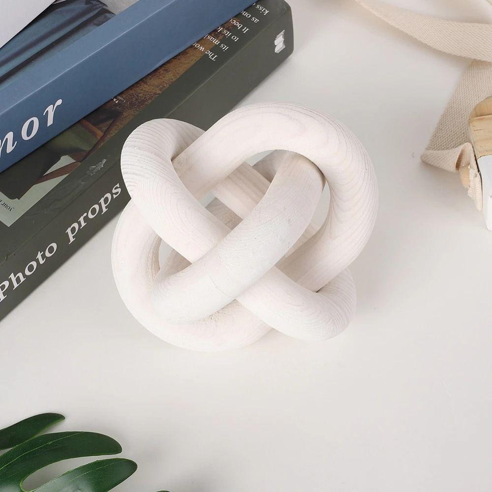 Farmhouse Hand-carved Modern Rustic Design Wooden Buckle Table Ornament Wood Knot Wooden Chain Ball