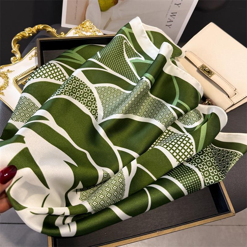 Sciarpa Stampa Design Lusso Donna Sciarpe di Seta Bandana Hijab Foulard Sciarpa Fascia per Capelli Foulard Avvolgimento da Donna