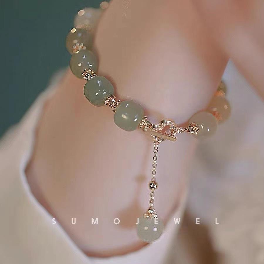 Xiaohongshu Niche Design: National Style Gold Wire Bell Pendant Bracelet for Women