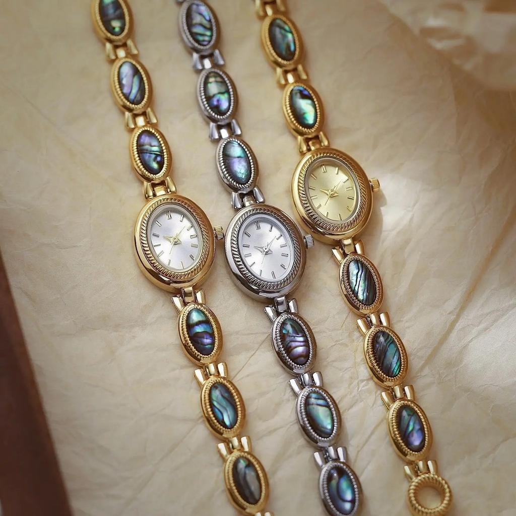 Woman Colorful Shell Vintage Wristwatch Bracelet Dial Analog Quartz Watch Clock Girls Gifts