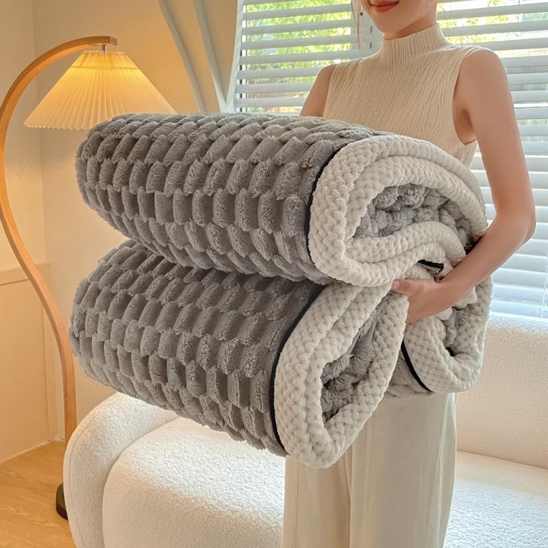 Luxurious Golden Turtle Velvet Blanket - Double-Sided, Thick, Multifunctional Fleece for Bedroom Warmth