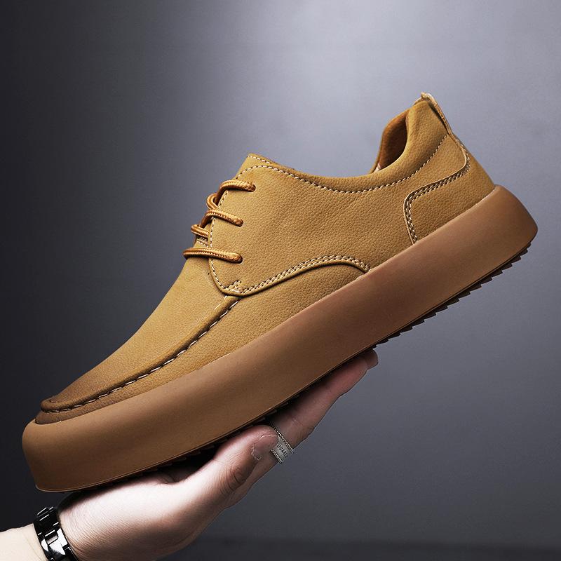 2025 New Men's Leather Shoes Summer Breathable Soft Sole Punched Hollow Round Head Leather Casual Shoes Trendy Loafers