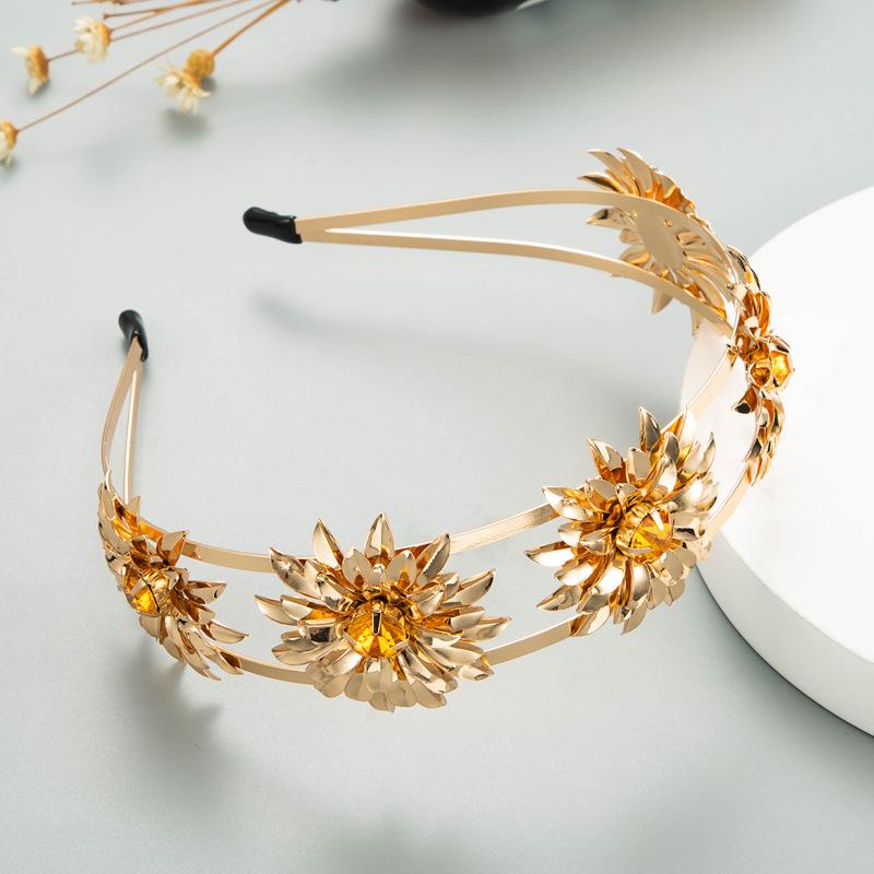 Women's Hair Ornament Baroque Gold Leaf Hairband Double Flower Set with Water Drill Headwear