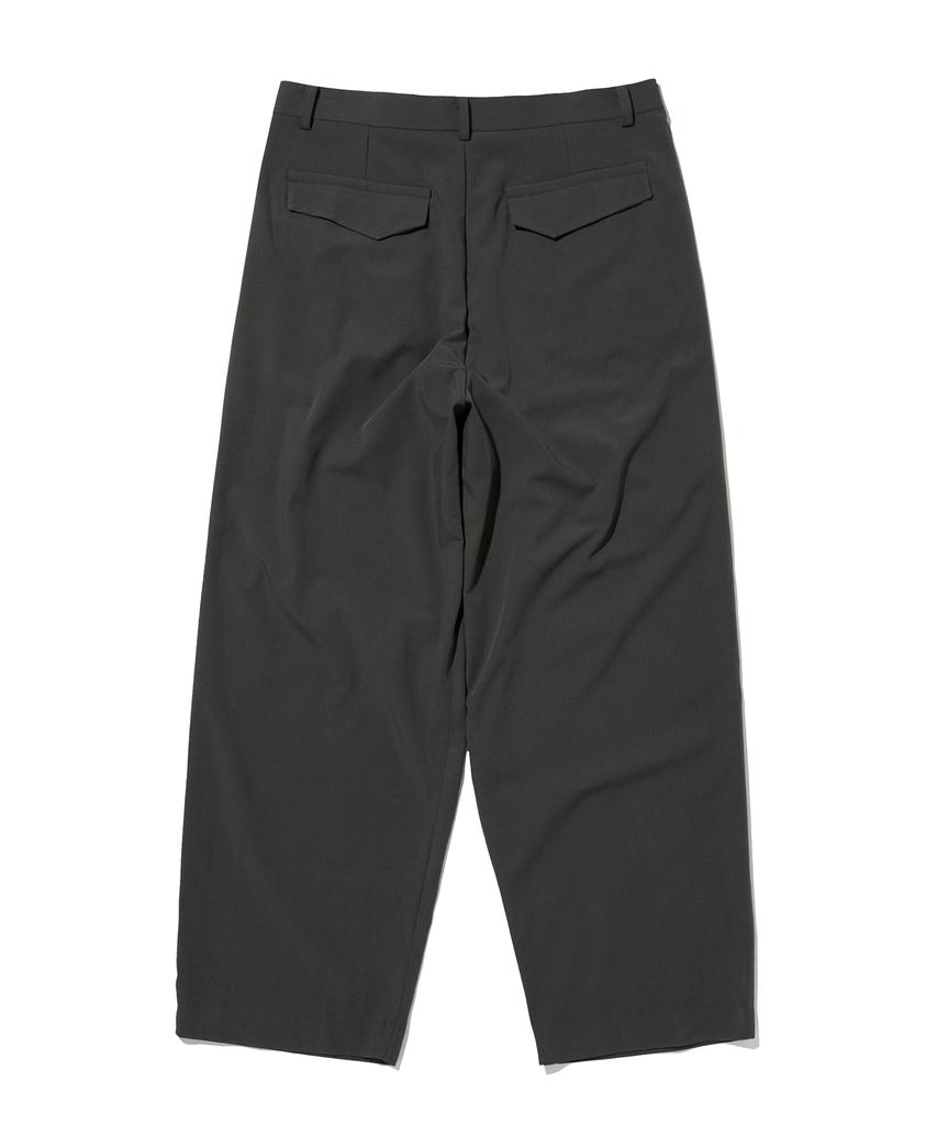 Seuweideu One Tuck Slacks [Gray]