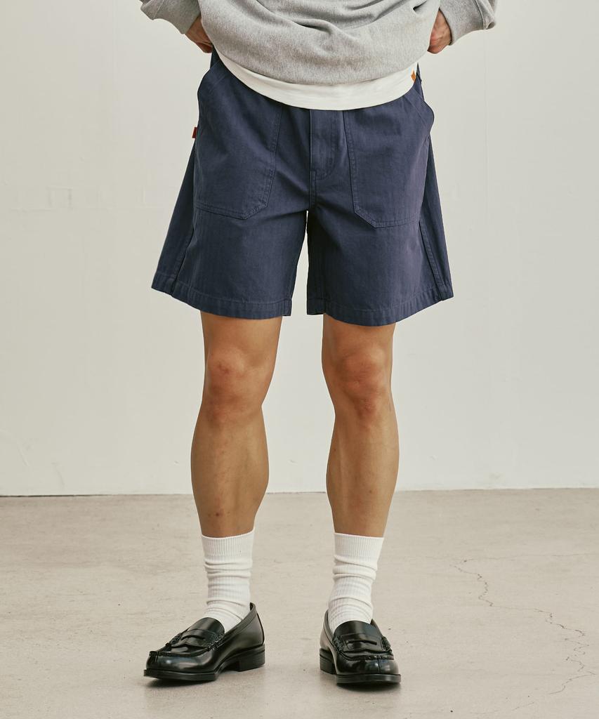 Yunibeosyeolobeolol Herringbone Shorts Navy