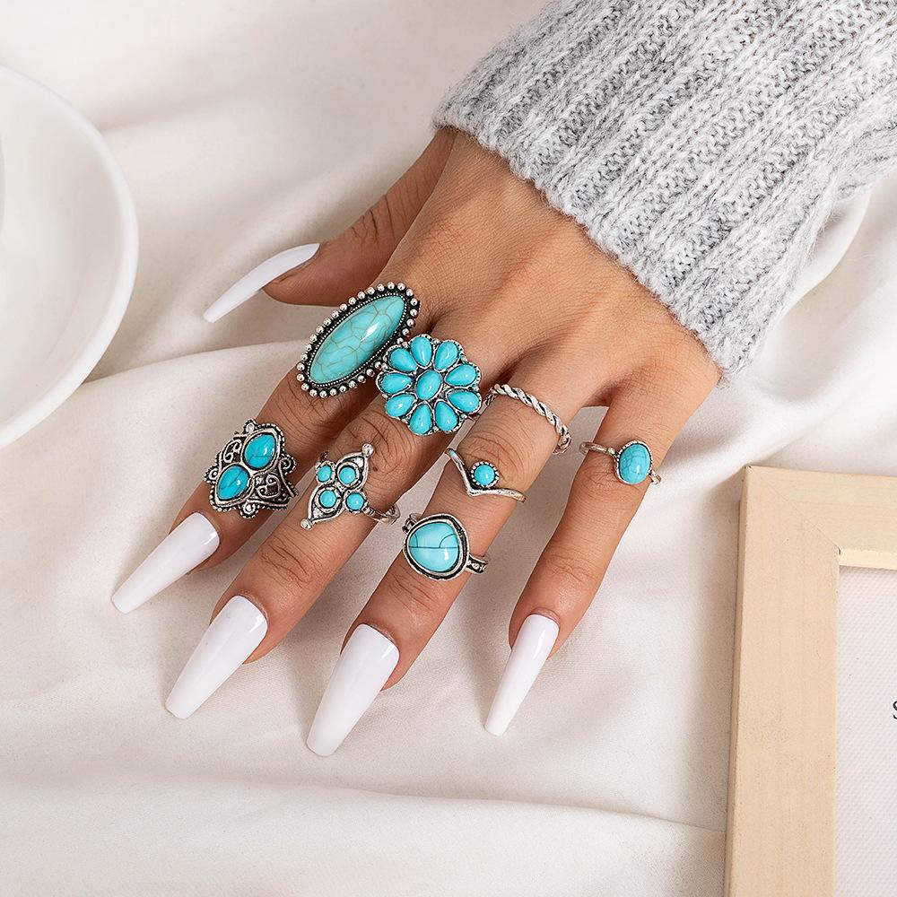 

Ring, Vintage Bohemian Turquoise Floral Twist 8-Piece Set Ring