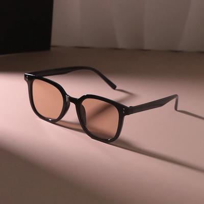 Retro Square Sunglasses Women Men Brand Classic Sun Glasses Female Male Mirror Travel Fashion Casual Shades