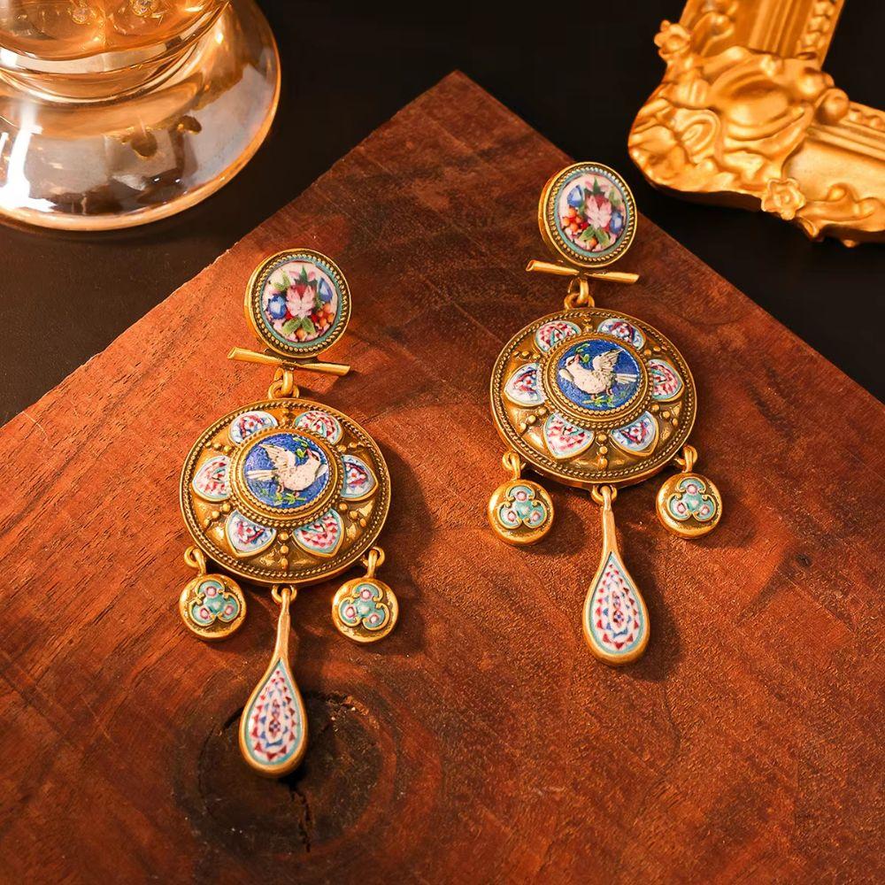 Vintage Rattle Earrings Dangle Drop Court-Style Earrings Stylish Ethnic Earrings Daily Wear