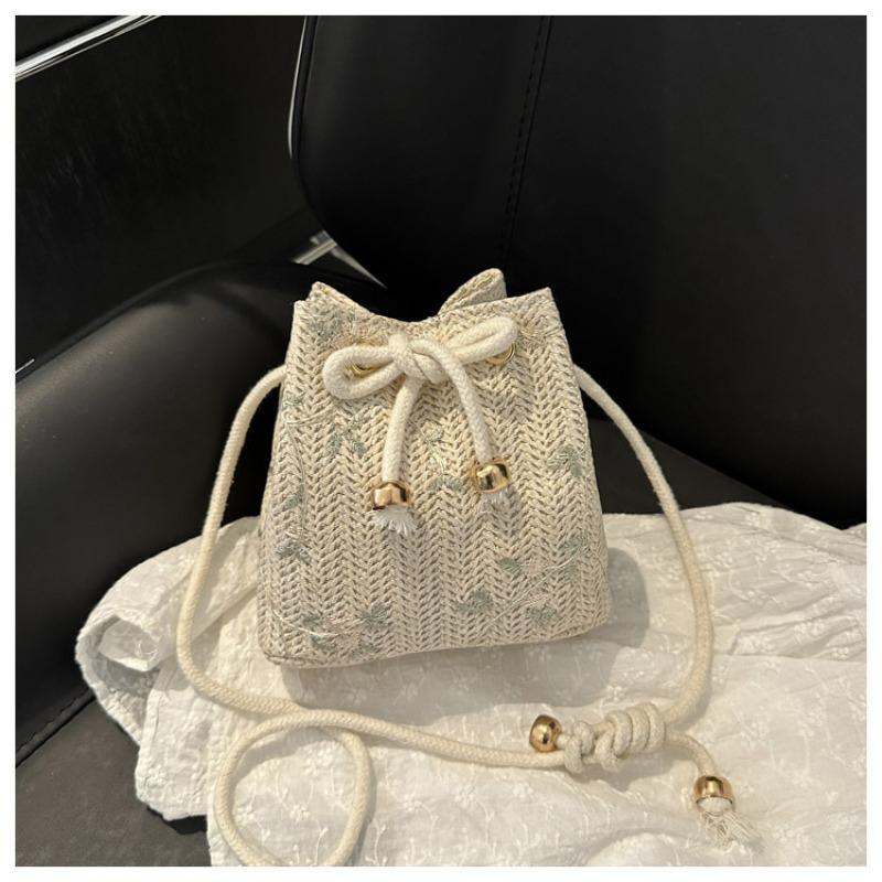 Cute Luxury Straw Woven Shoulder Crossbody Bucket Bag New Casual Summer Travel Beach Women Trendy Crossbody Handbags for Travel