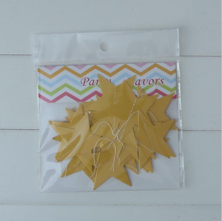 

Детское звездное украшение: Москитная сетка и настенный светильник-цветок с выдвижной планкой