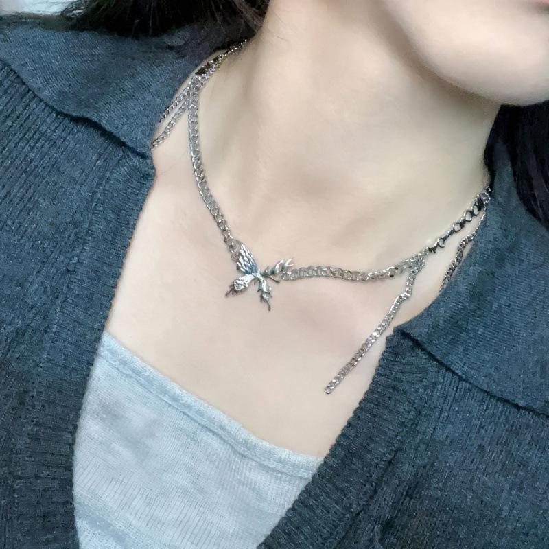 Sweet Spicy Butterfly Zircon Necklace: Versatile Clavicle Chain for Women