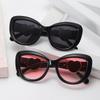 Fashion Oversized Cat Eye Sunglasses Women Men  Luxury Brand Designer Love Heart Frame Gradient Lens Sexy Sun Glasses for Ladies