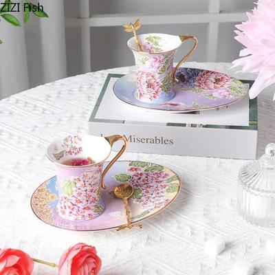 Lüks Seramik Kupa Altlığı Retro Öğleden Sonra Çayı Kahve Fincan Altlığı Setleri Çift Fincan Seti Ev Yaratıcı İçecek Kapları Kupalar Yeni Ev Hediyesi