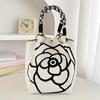 Fashion Flowers Knit Handbag Women Shoulder Bag Color Contrast Portable Ladies Beach Handbag Shopping Tote