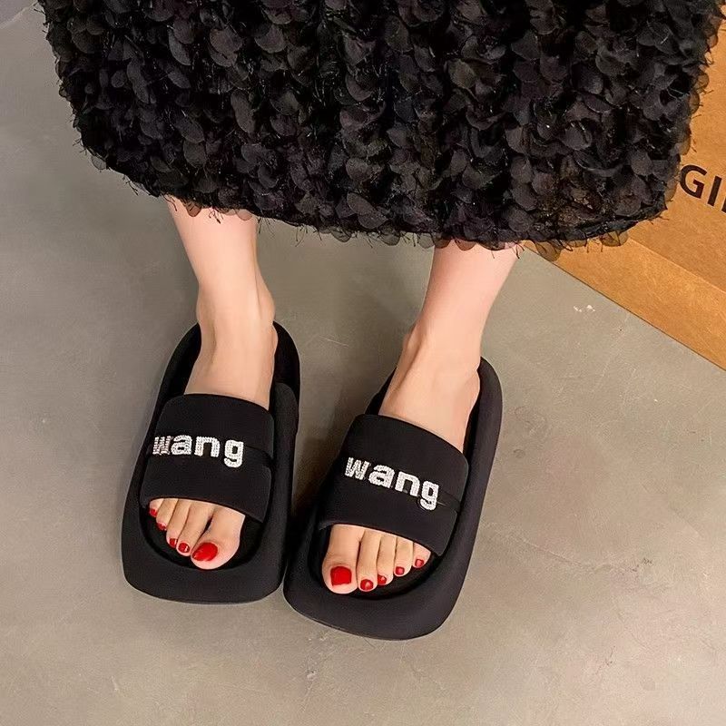 

Маффиновые толстоподошвенные нескользящие прохладные тапочки, модные тапочки со стразами с открытым носком 39 чёрный