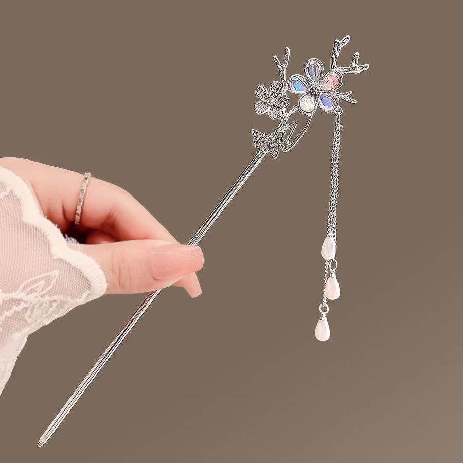 Sandalwood Women's Hairpin: Elegant Modern-Chinese Style Wooden Updo Stick