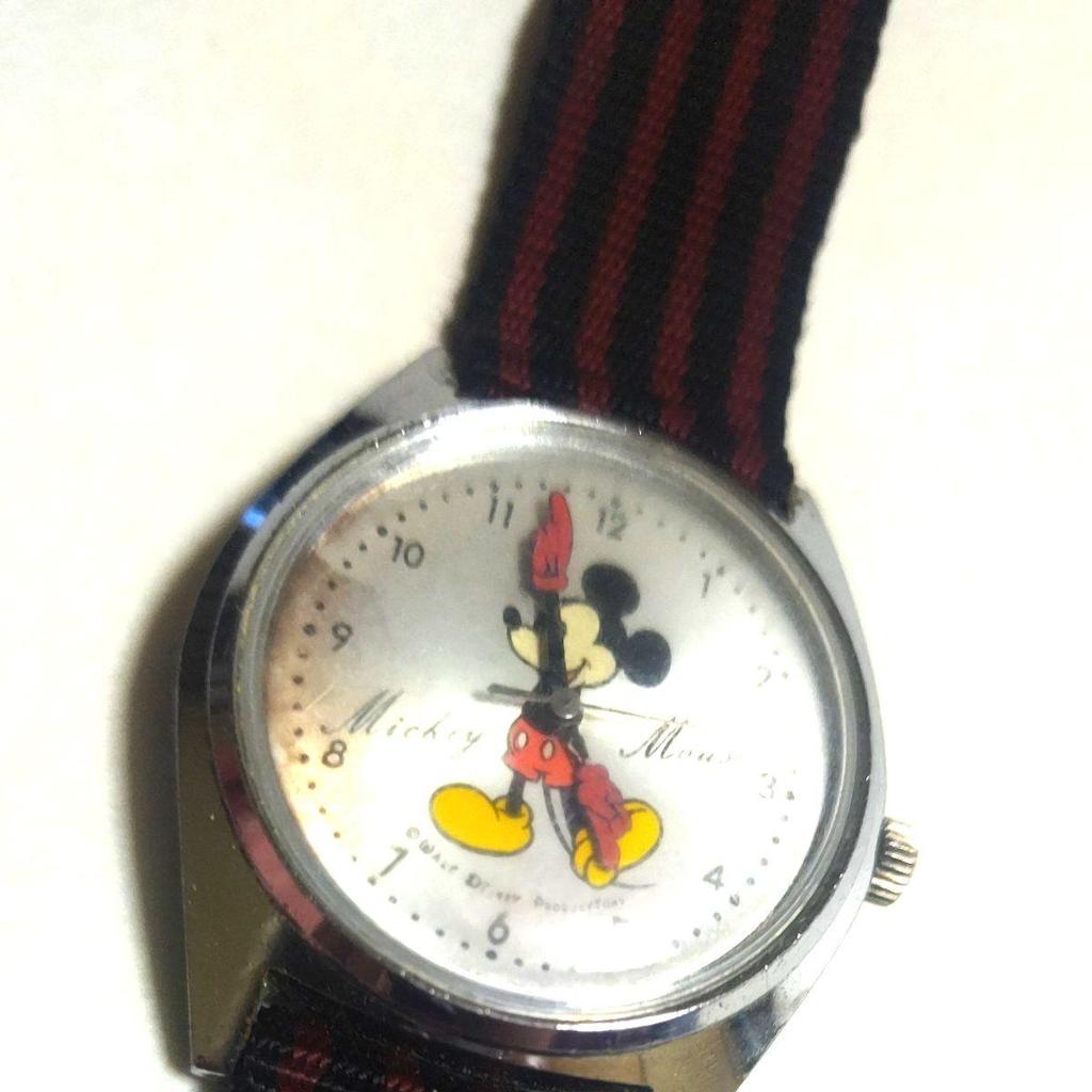 Used SEIKO Disney Mickey Mouse Manual Winding Watch Vintage Working Product Clock Retro Showa