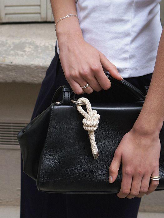 

OURPIERRE ROPE BAG CHARM KEYRING Green