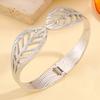 Hollow Leaf Elastic Opening Women's High-end Jewelry Bracelet