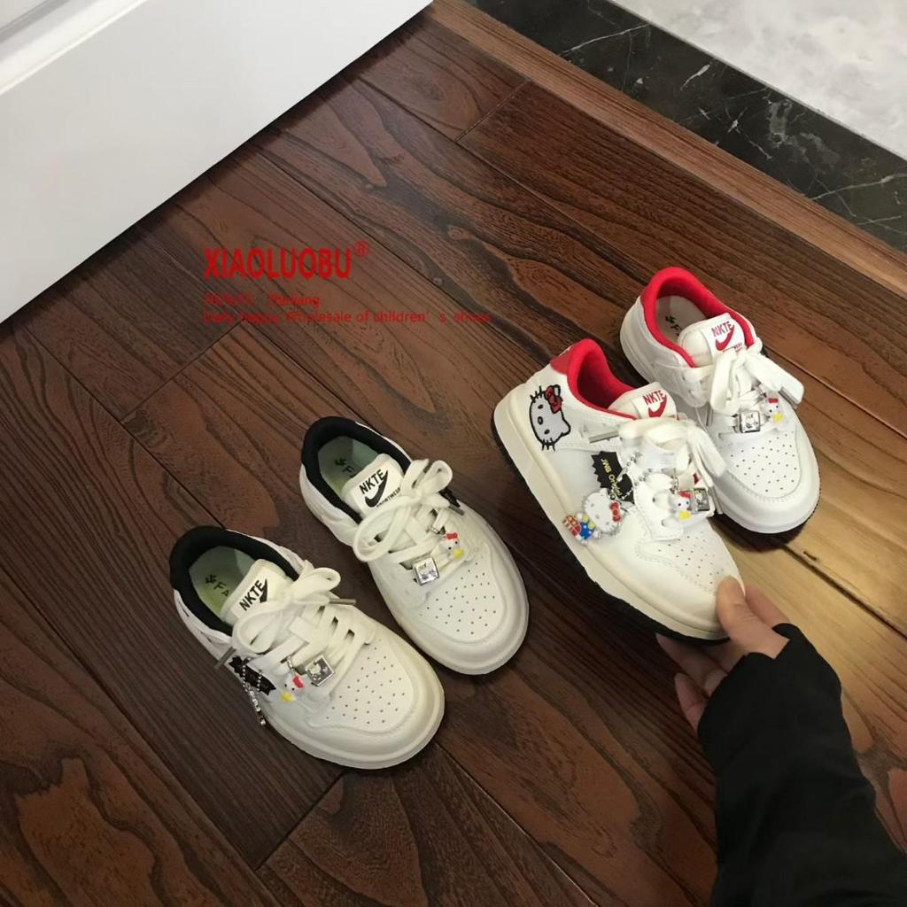 Cute Cartoon Embroidery Parent-Child White Shoes - Girls' and Boys' New Year's Style Versatile Sneakers for Spring 2026.