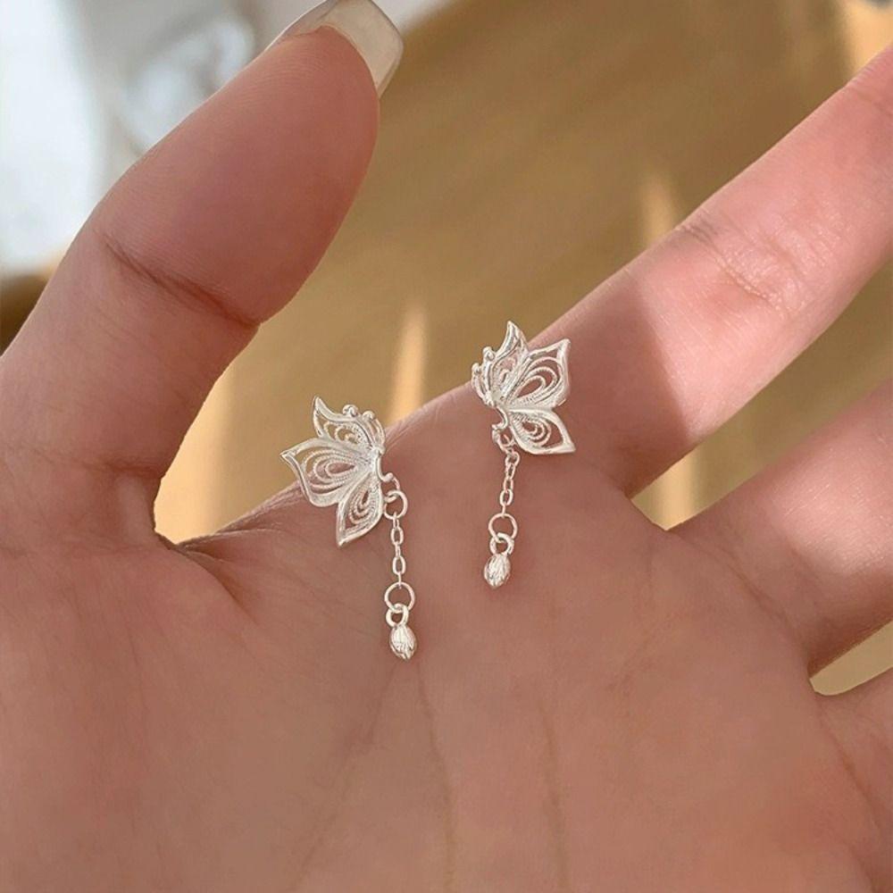 Creative Butterfly Earrings New Design Sweet Tassel Earrings Hollow-out Drop Earrings  Girls