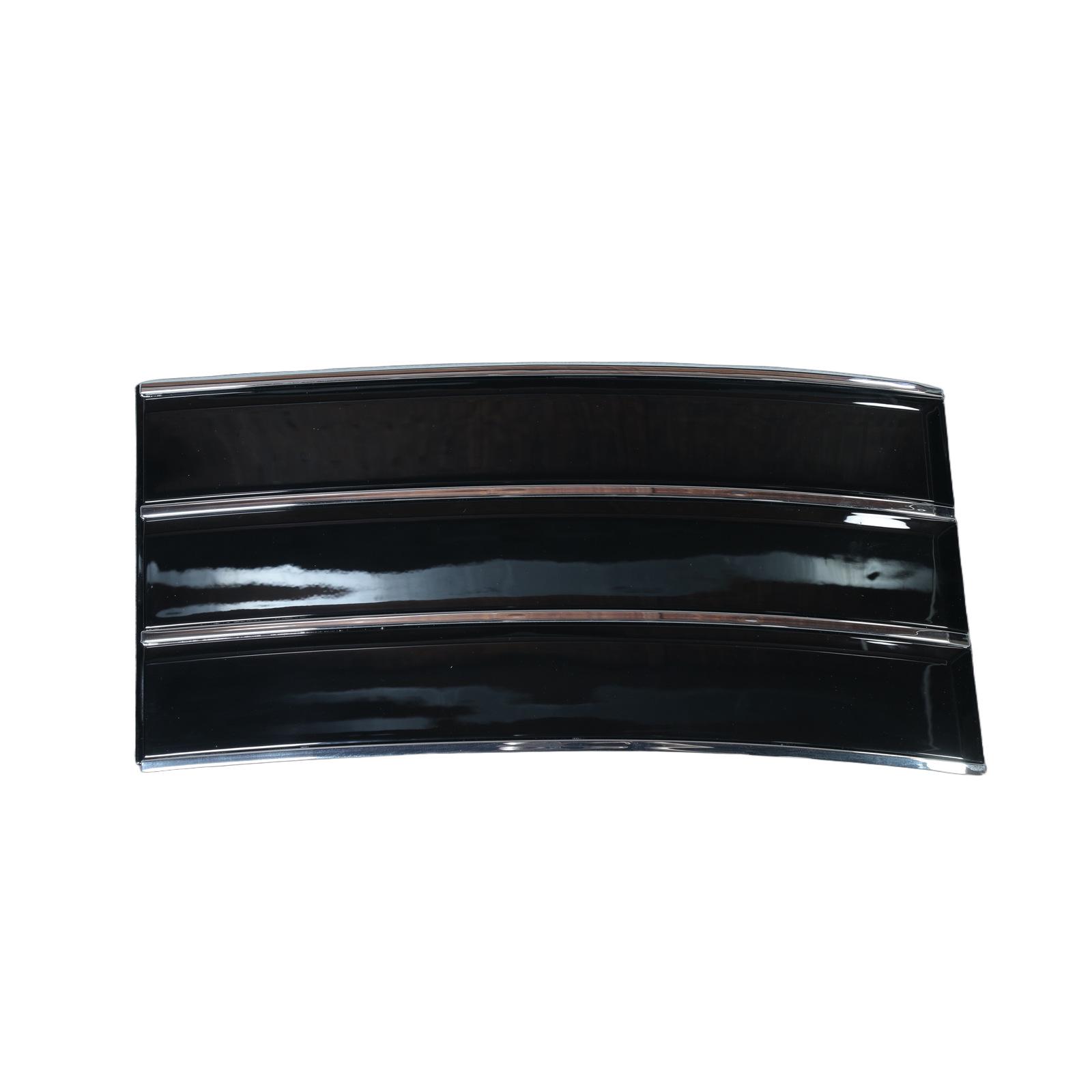 

Range Rover L405 Exterior Trim: Executive Side Air Vents, Side Gills, Electroplated Gloss Black (Left)