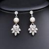 2026 New European and American Pearl Necklace Earrings Two-piece Set Bridal Light Luxury Niche High-end Design Sense