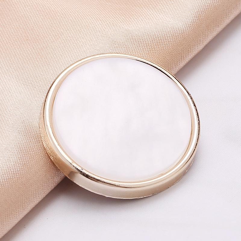 10 Pieces of Circular Plastic Buttons Women's Clothing Decoration Accessories Hand Sewn Buttons