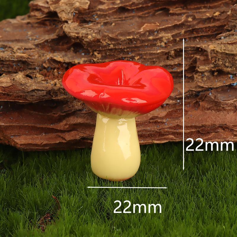 Mini Resin Mushroom Ornaments Micro Landscape Decor Dollhouse Miniature Mushroom Model For Fairy Moss Garden Diy Bonsai Decor