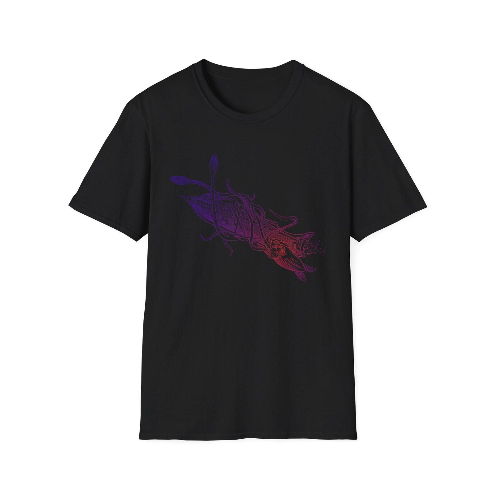 Nautilus, 10000 Leagues Under the Sea Graphic T-Shirt, (PurpleRed) M