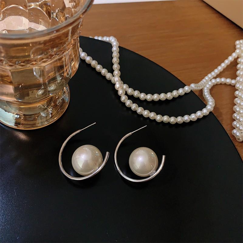 Large Retro 925 Pearl Earrings with Niche Ear Buckles for Women