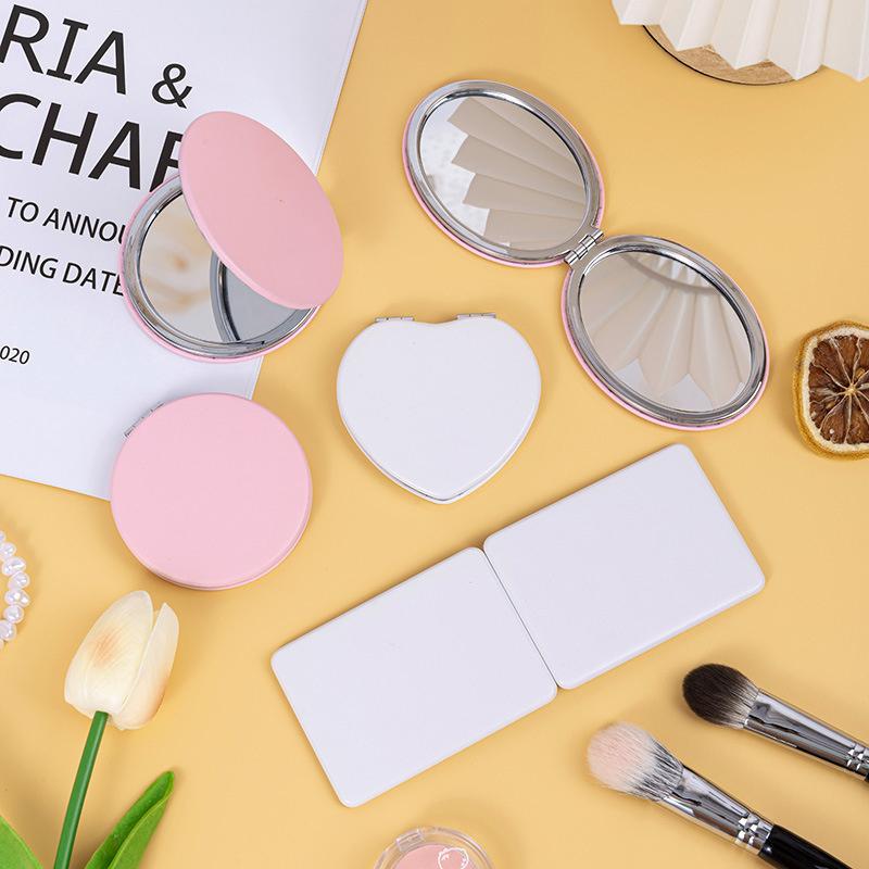 1 Piece Dual Sided Portable Heart Shaped Compact Mirrors Folding Makeup Mirror Travel Size High Definition Pocket Vanity
