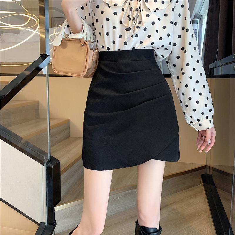 Plus Size Black Irregular High Waist Short Skirt - Autumn/Winter Slimming